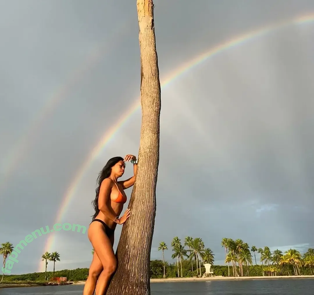 Asianmermaid nude photo #0007 (Asianmermaid1010 / Shieb10🏝️ / islandgirl1010_)