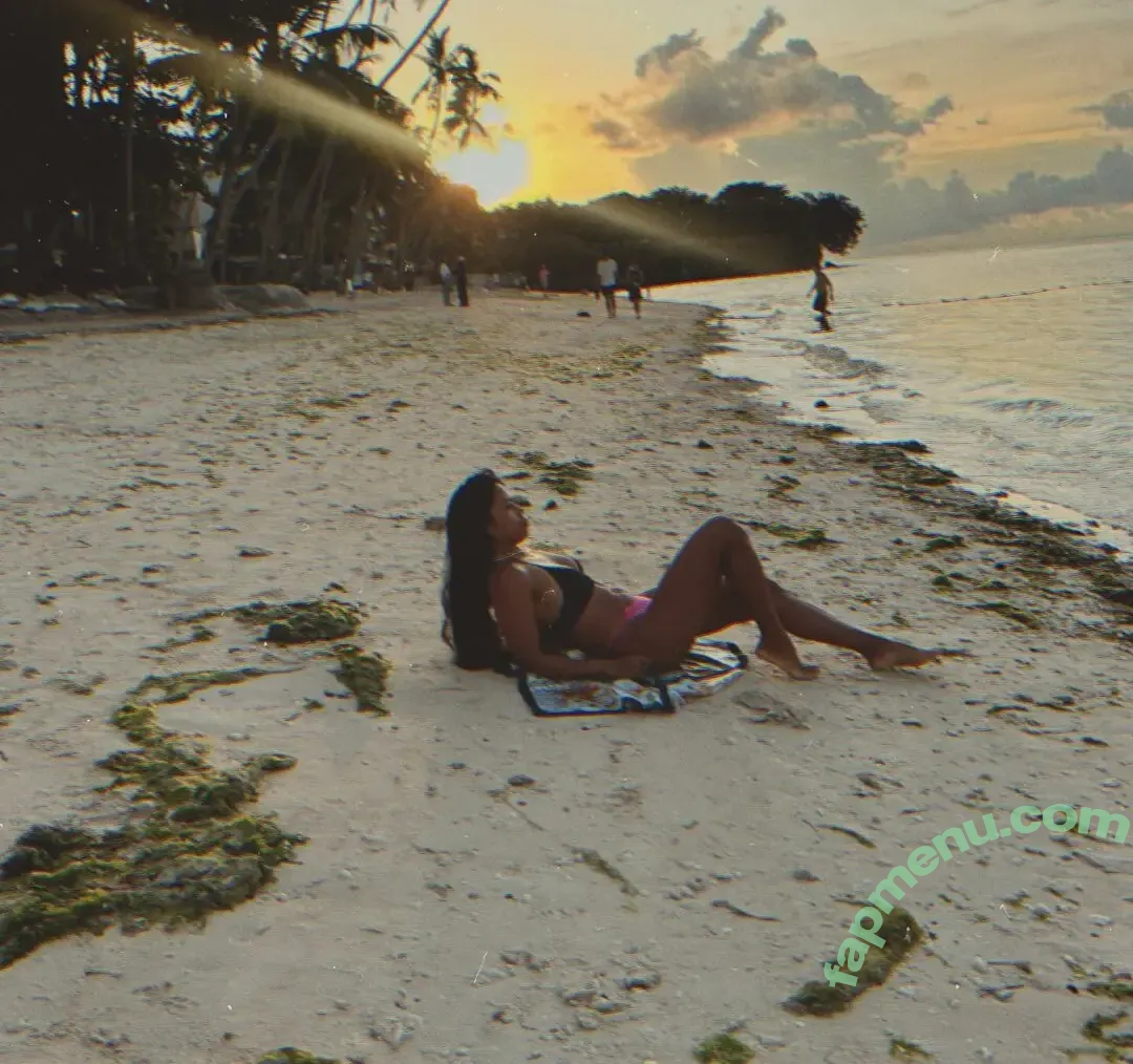 Asianmermaid nude photo #0030 (Asianmermaid1010 / Shieb10🏝️ / islandgirl1010_)