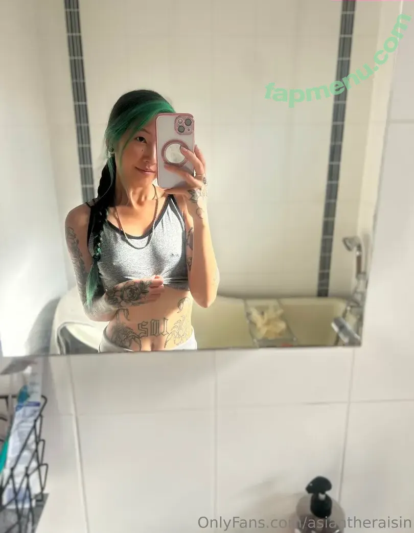 asiantheraisin nude photo #0001 (asian.queeen)