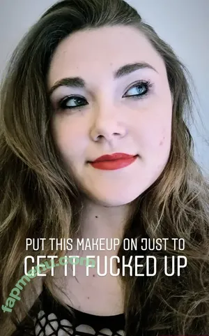 askkayleefrye / twxtmynethers nude photo #0044