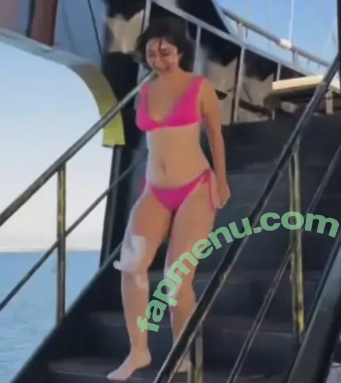 askonuzelanur nude photo #0128 (Askonuz Elanur)