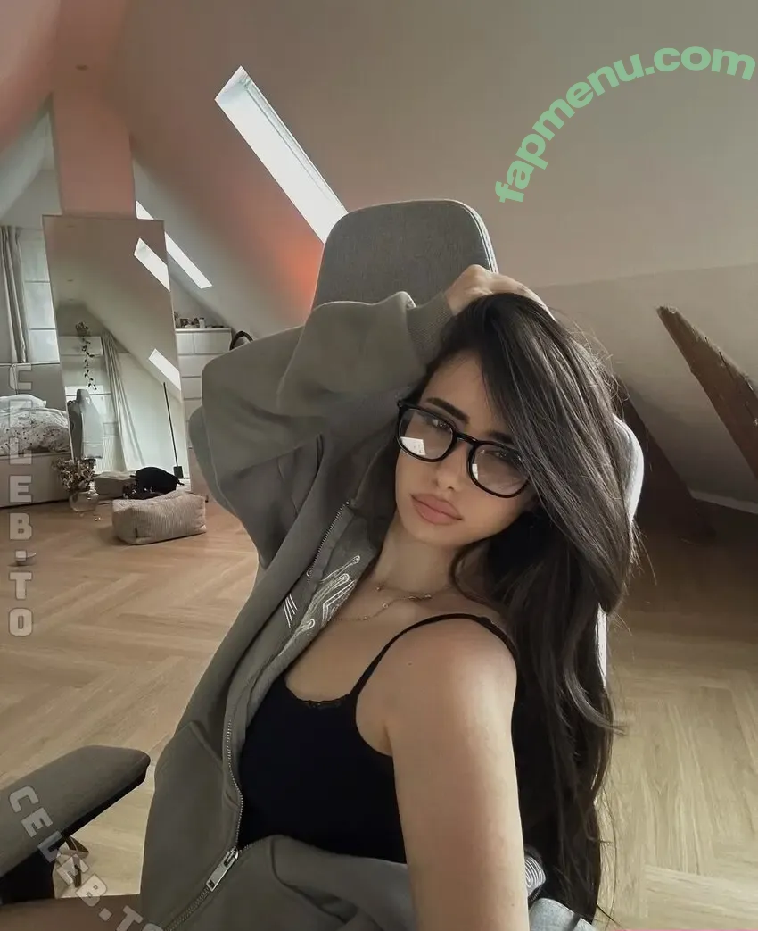 Asleyia nude photo #0169 (twitchasleyia)