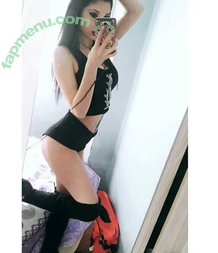 Aslihan nude photo #0022 (edlefraau / edlefrau4 / onlyaslihanim)