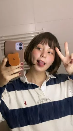 ASMR BlueKatie / asmrbluekatie nude photo #0032