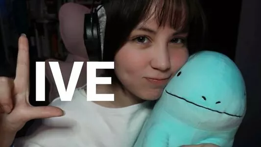 ASMR BlueKatie / asmrbluekatie nude photo #0312