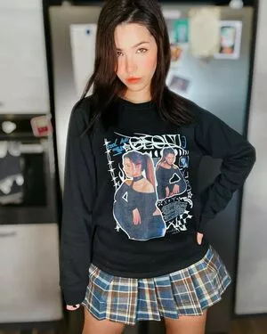 ASMR Glow / Sharon Dubois / asmrglow / asmrglow_ nude photo #0318