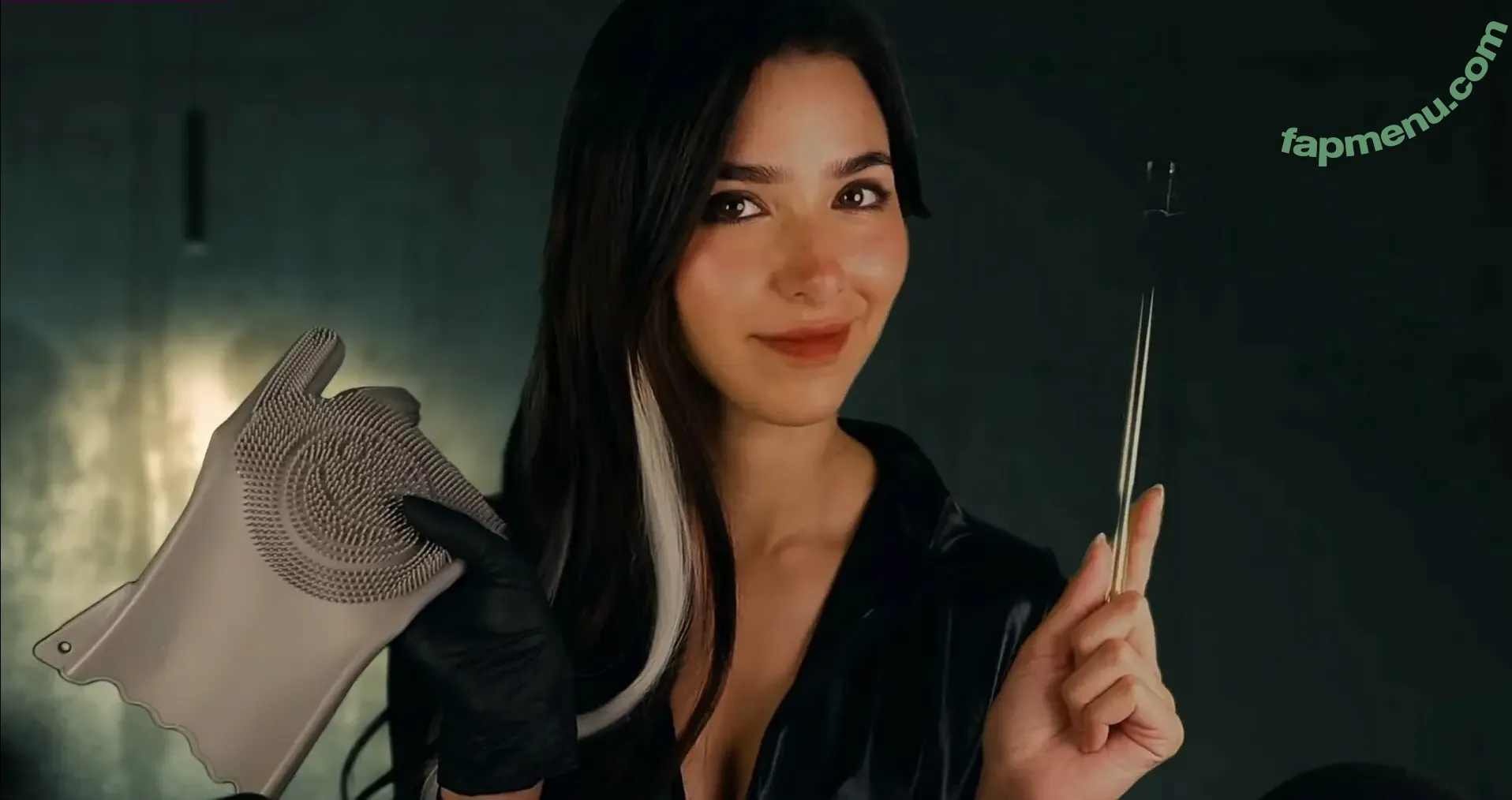 ASMR Glow nude photo #0142 (Sharon Dubois - / asmr_glow / asmrglow / asmrglow_)