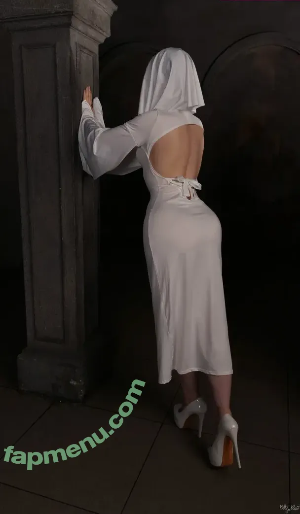 ASMR KittyKlaw nude photo #2266 (Angelina Lin / KittyKlaw / asmr.kittyklaw)