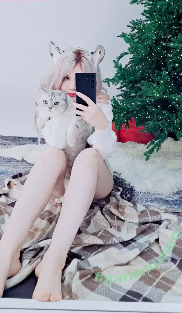 ASMR KittyKlaw nude photo #2443 (Angelina Lin / KittyKlaw / asmr.kittyklaw)