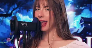 ASMR Onuri / onurimusic nude photo #0198
