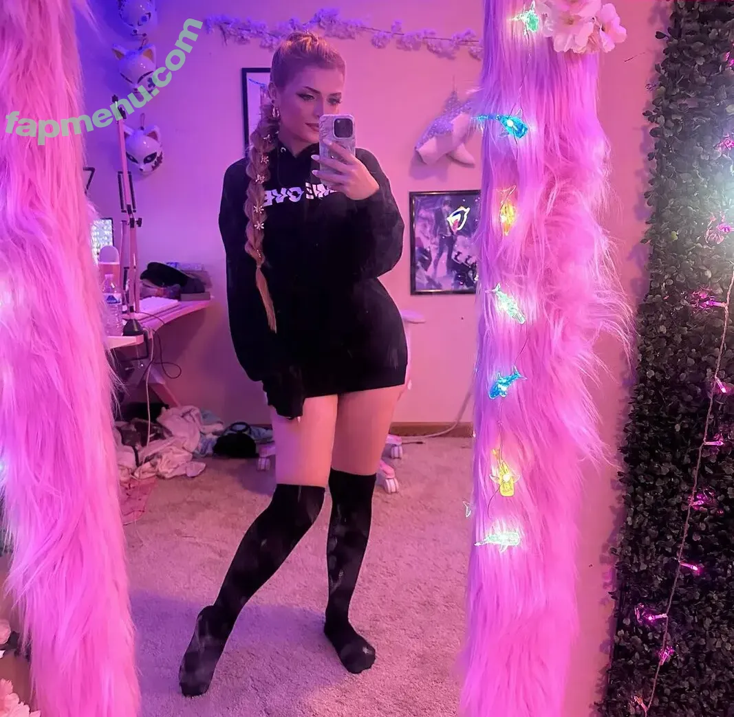 ASMR Shanny nude photo #0195 (asmrshanny / shananygans)