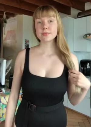 asmrbylisa / lisaasmr nude photo #0049