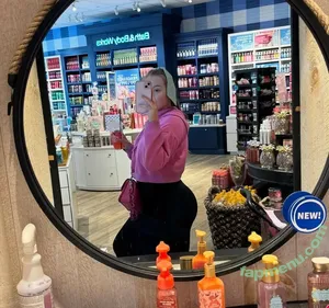 ASMRLia / liaholm nude photo #0186