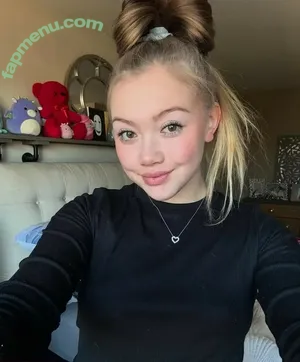 ASMRLia / liaholm nude photo #0195