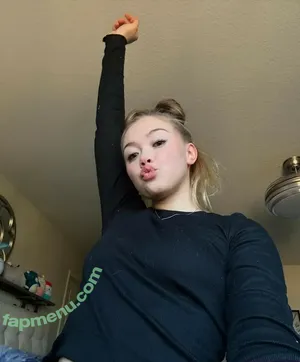 ASMRLia / liaholm nude photo #0197