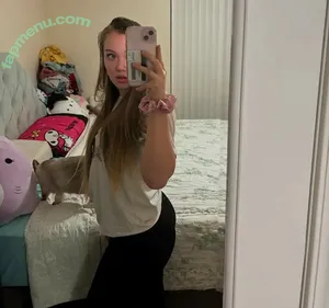 ASMRLia / liaholm nude photo #0210