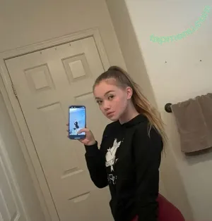 ASMRLia / liaholm nude photo #0220