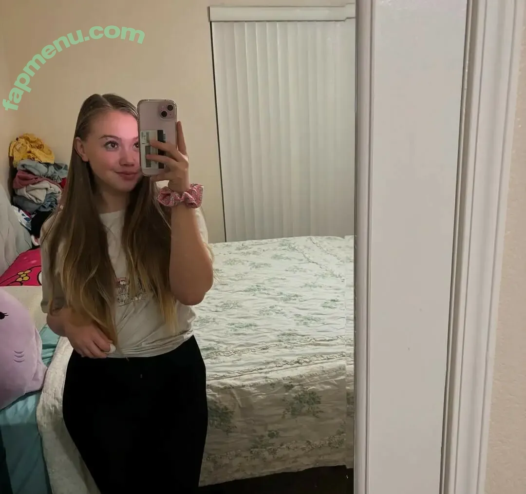 ASMRLia nude photo #0216 (liaholm)