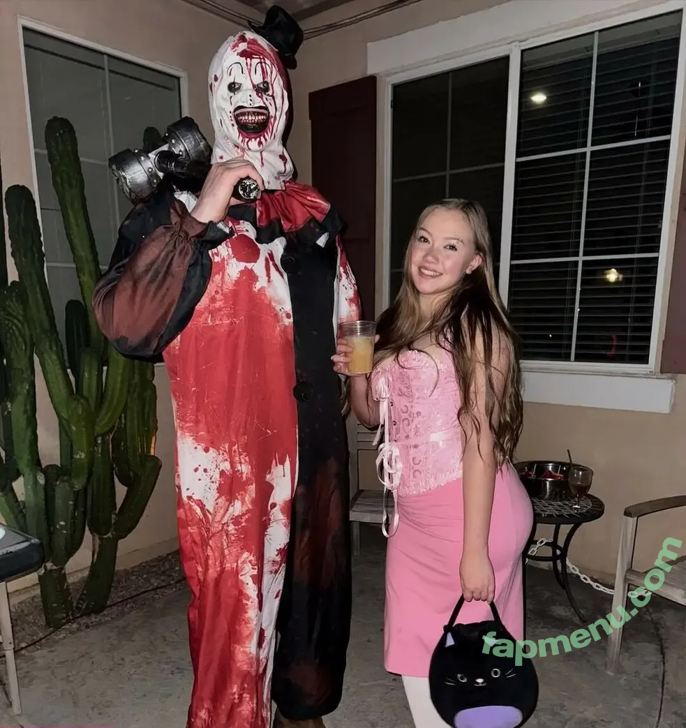 ASMRLia nude photo #0432 (liaholm)