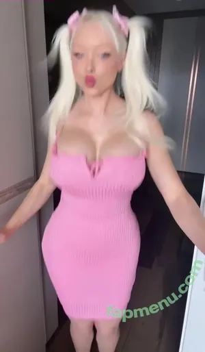  nude photo #0003
