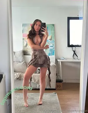 aspenlondon / theaspenlondon nude photo #0005
