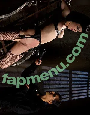 Asphyxia Noir nude photo #0084 (Asphyxia / Felicia Delahoya / meesteresnoir / the_star_noir)