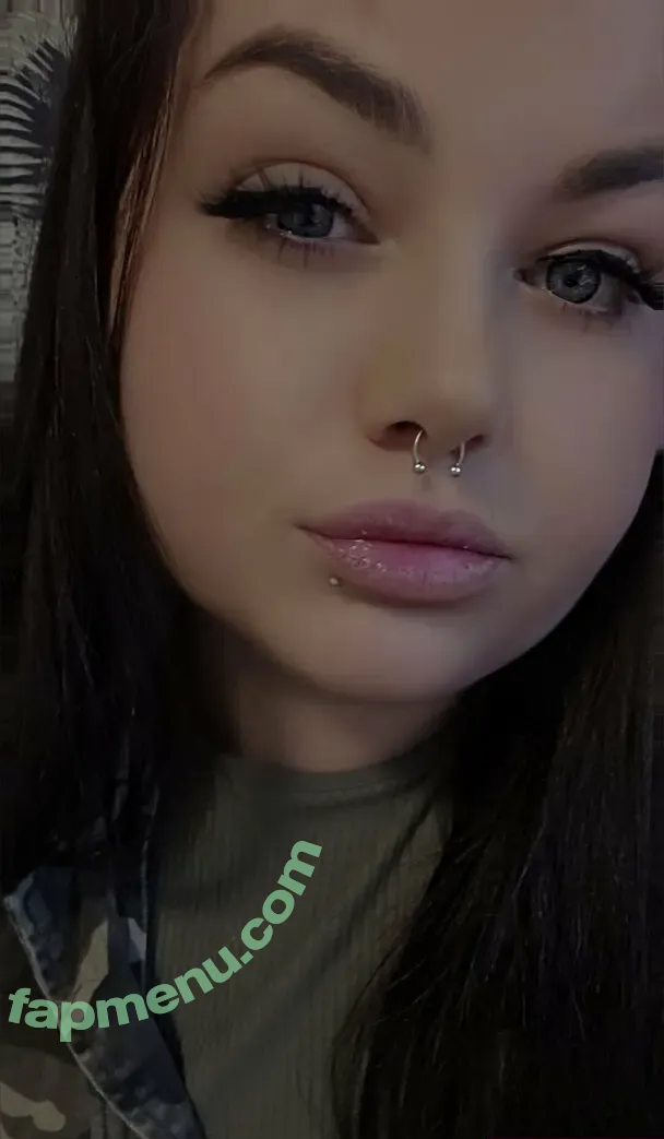 assqueeneva nude photo #0022 (assqueeneva)
