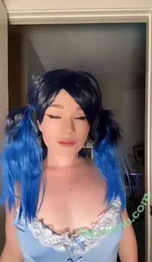  nude photo #0002