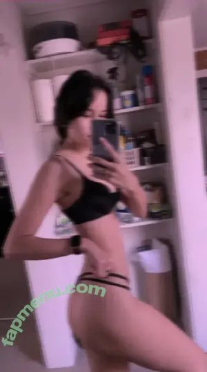 astoriaoceanz / kikisthriftz nude photo #0018