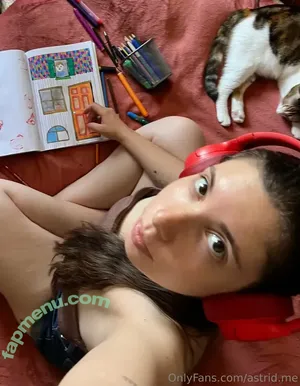 Astrid.me / RavishingMistressVib / astridsofficial nude photo #0058