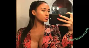  nude photo #0002