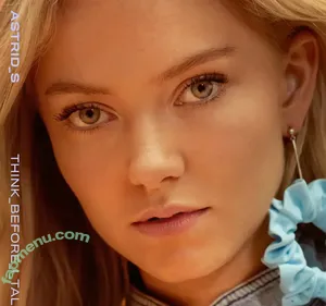 Astrid S / astridsofficial nude photo #0033