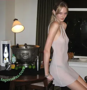 Astrid Voss / astridv0ss nude photo #0006