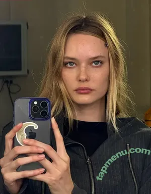 Astrid Voss / astridv0ss nude photo #0024