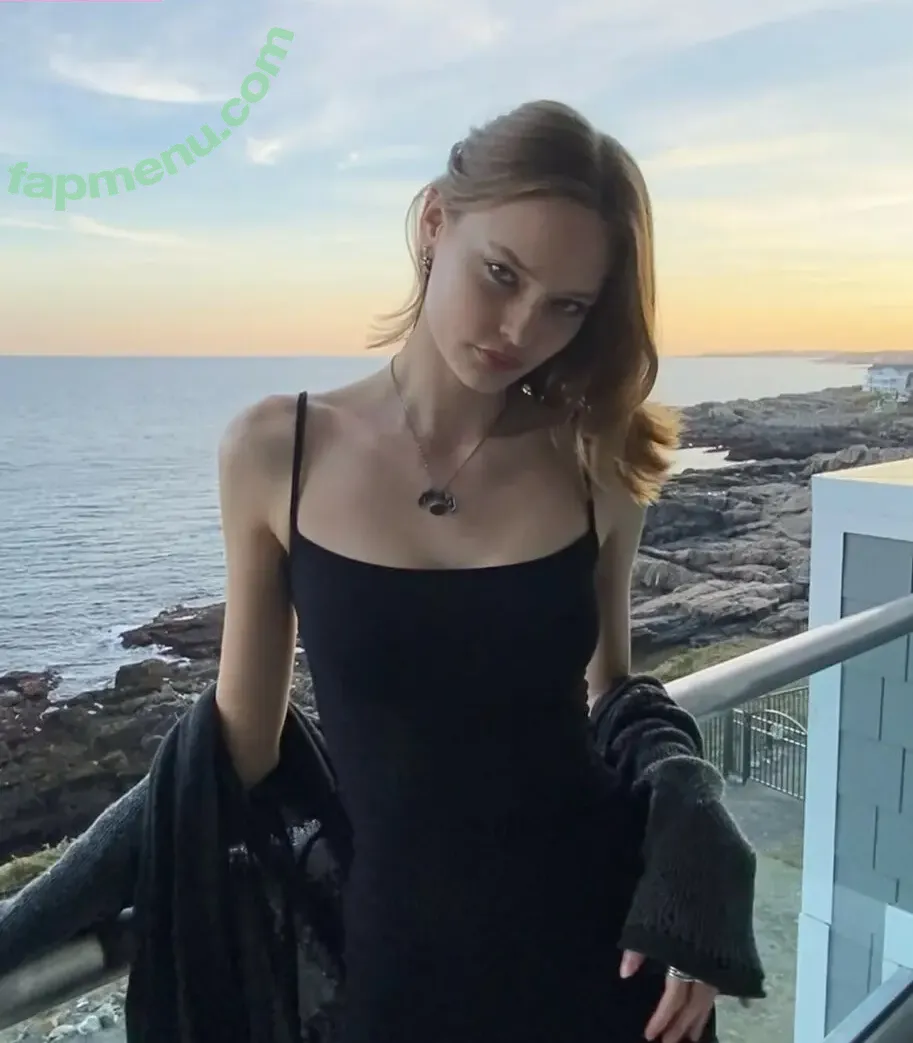 Astrid Voss nude photo #0012 (astridv0ss)
