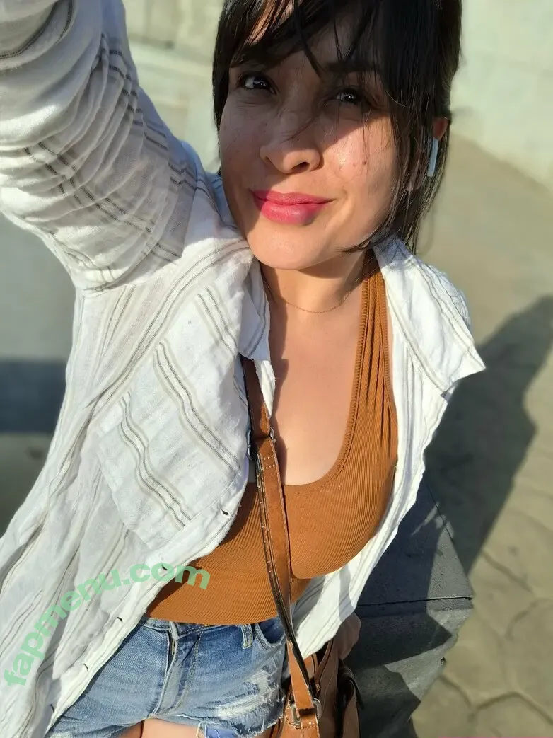 astridcollins nude photo #0030 (astridccollins)