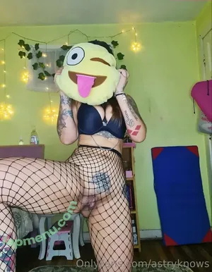 astryknows / astryy.knows nude photo #0090