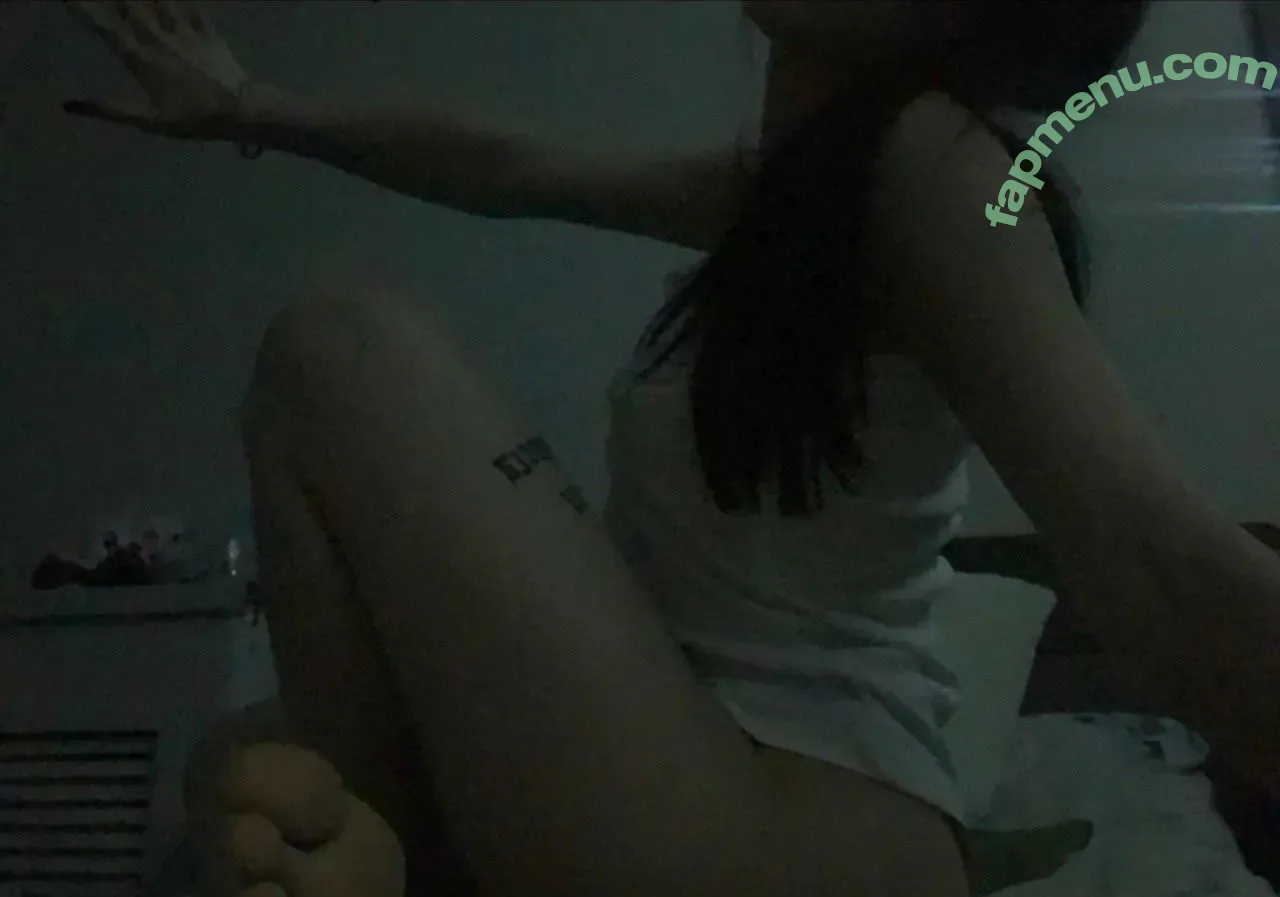 aswrinna nude photo #0005 (aswrinna)