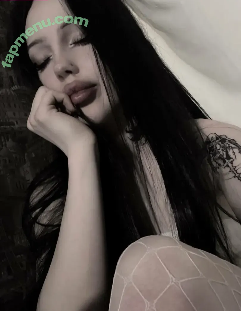 aswrinna nude photo #0020 (aswrinna)