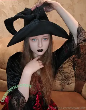 Asyacutie / issacutie__ nude photo #0005