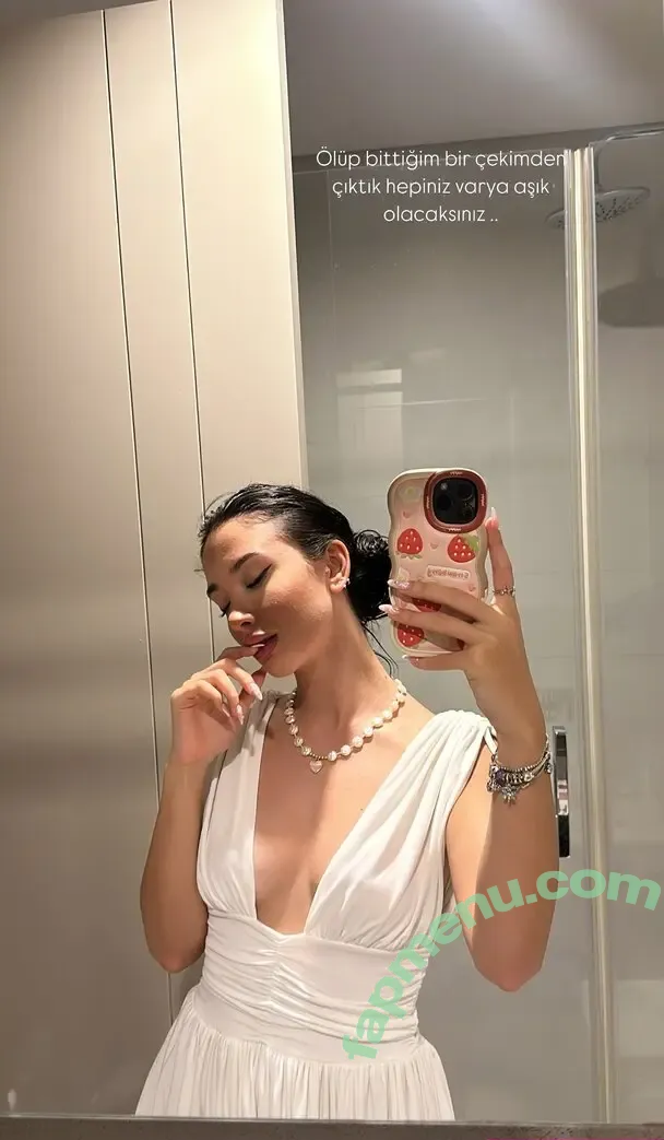 Atavratmiyav nude photo #0066 (Merve Cin / atavrattmiiyav)