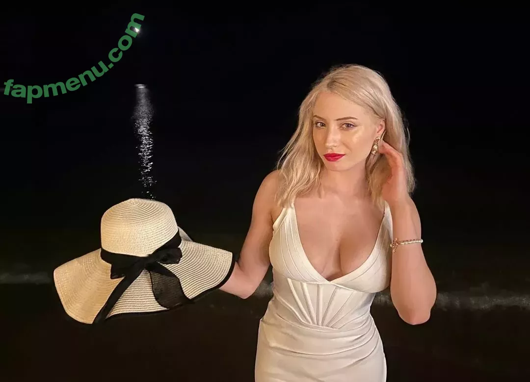 Athena Cosplay nude photo #0170 (athena_cos.play / atinacosplay)