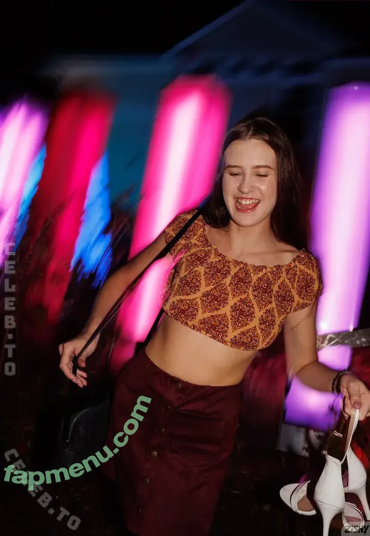 Athena Heart nude photo #0102 (AthenaHearttt / athenaheartxx / athenaheartxxx)