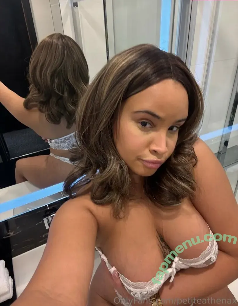 Athenaromexo nude photo #0022 (Athenaromexo)