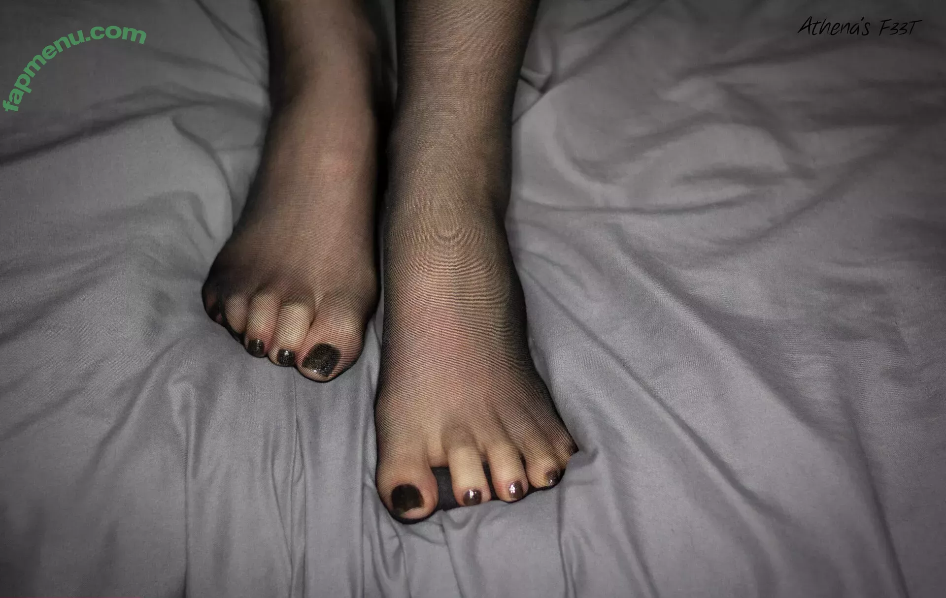 athenasf33t nude photo #0017 (athenas_feet)