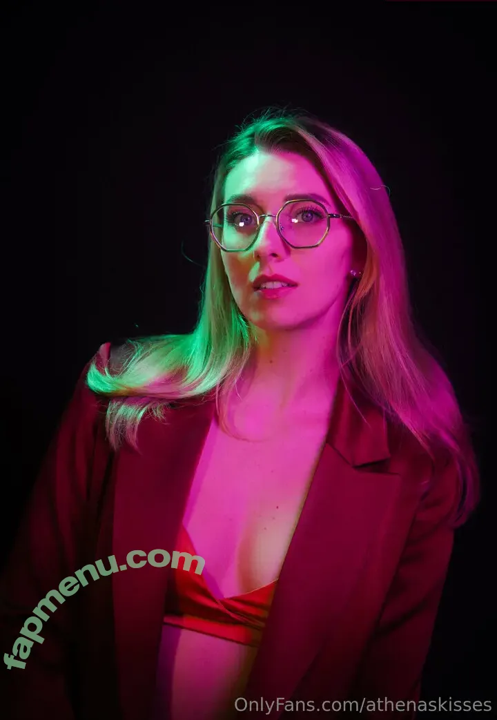 athenaskisses nude photo #0069 (athenasees / athenaskisses1)