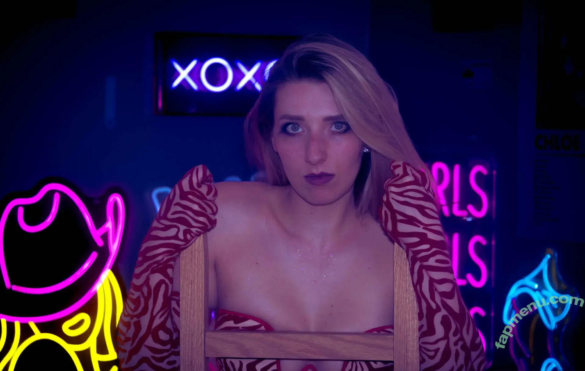 athenaskisses nude photo #0071 (athenasees / athenaskisses1)