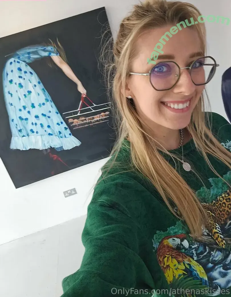 athenaskisses nude photo #0103 (athenasees / athenaskisses1)