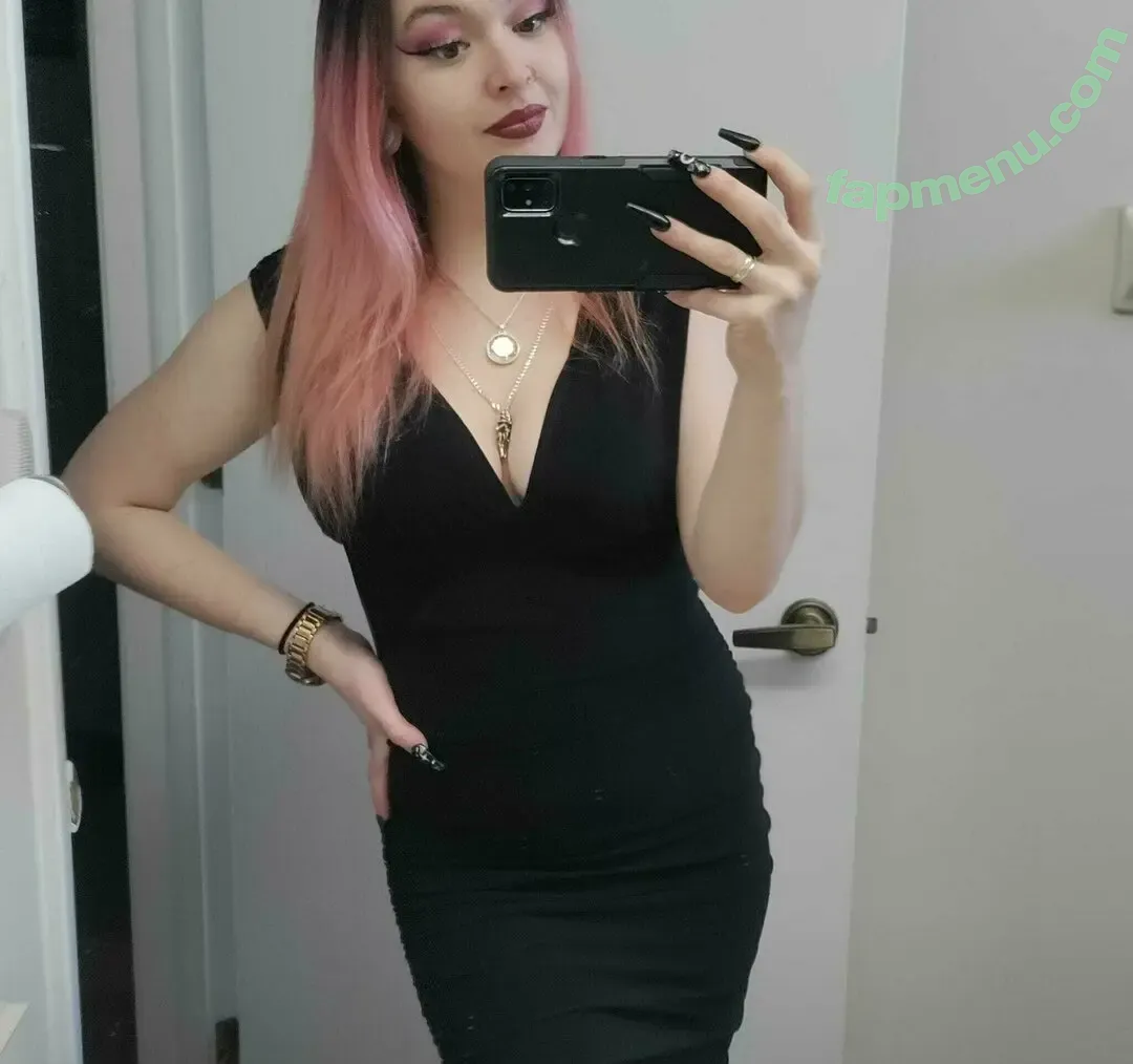 athenathatgothgoddess nude photo #0008 (athenathagoddess)