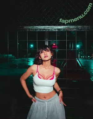 Atiqaaarn / Tiqaaa nude photo #0052